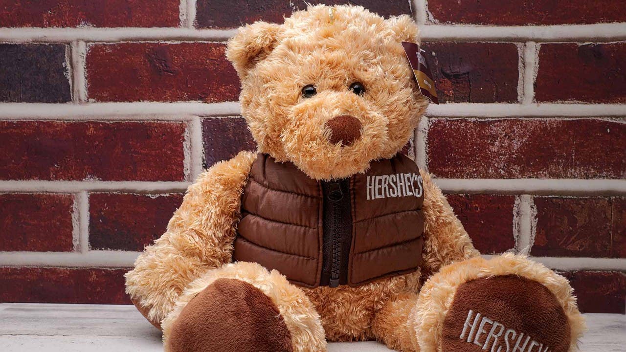 HERSHEY'S Stuffed Bear