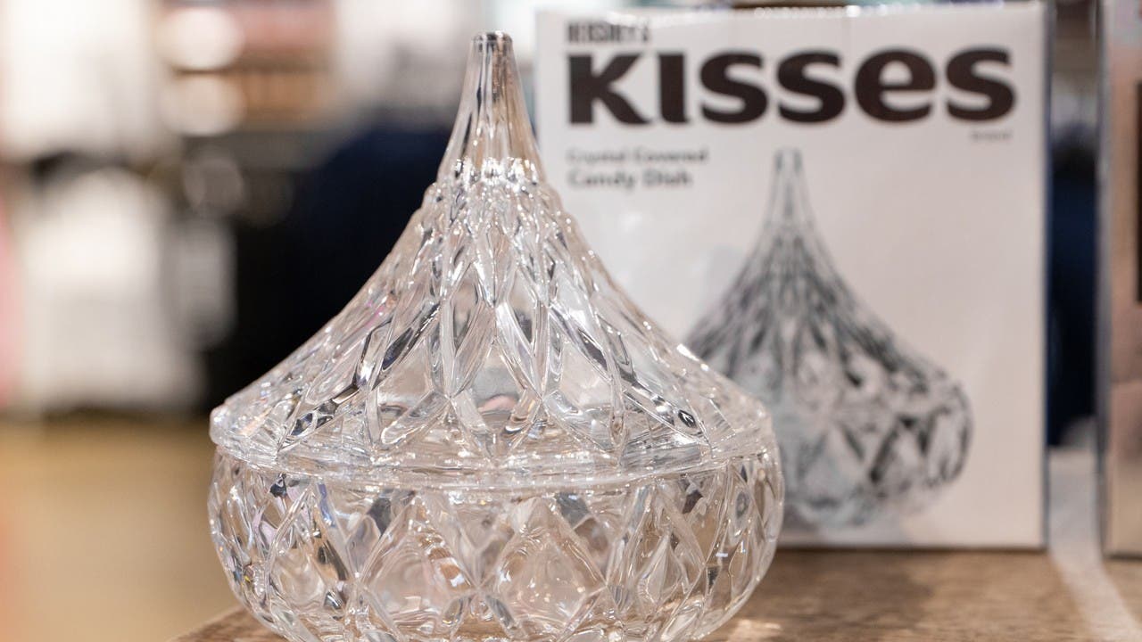 HERSHEY'S KISSES Crystal Candy Dish