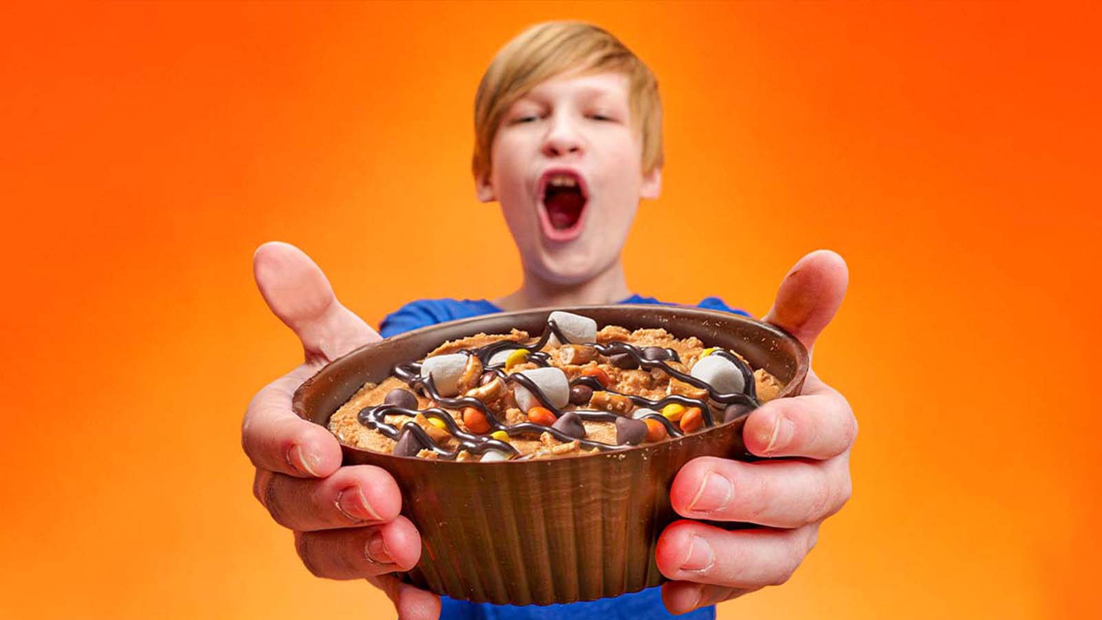 REESE'S Stuff Your Cup