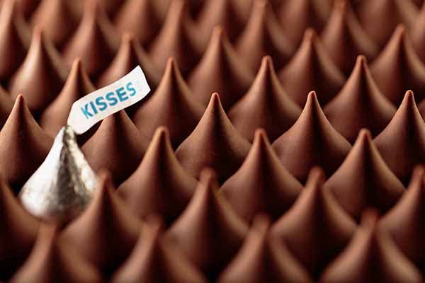 HERSHEY'S KISSES Chocolates