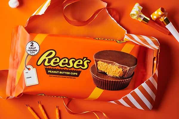 REESE'S Peanut Butter Cup