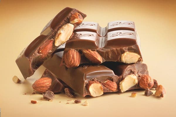 HERSHEY'S GOLDEN ALMOND Bar