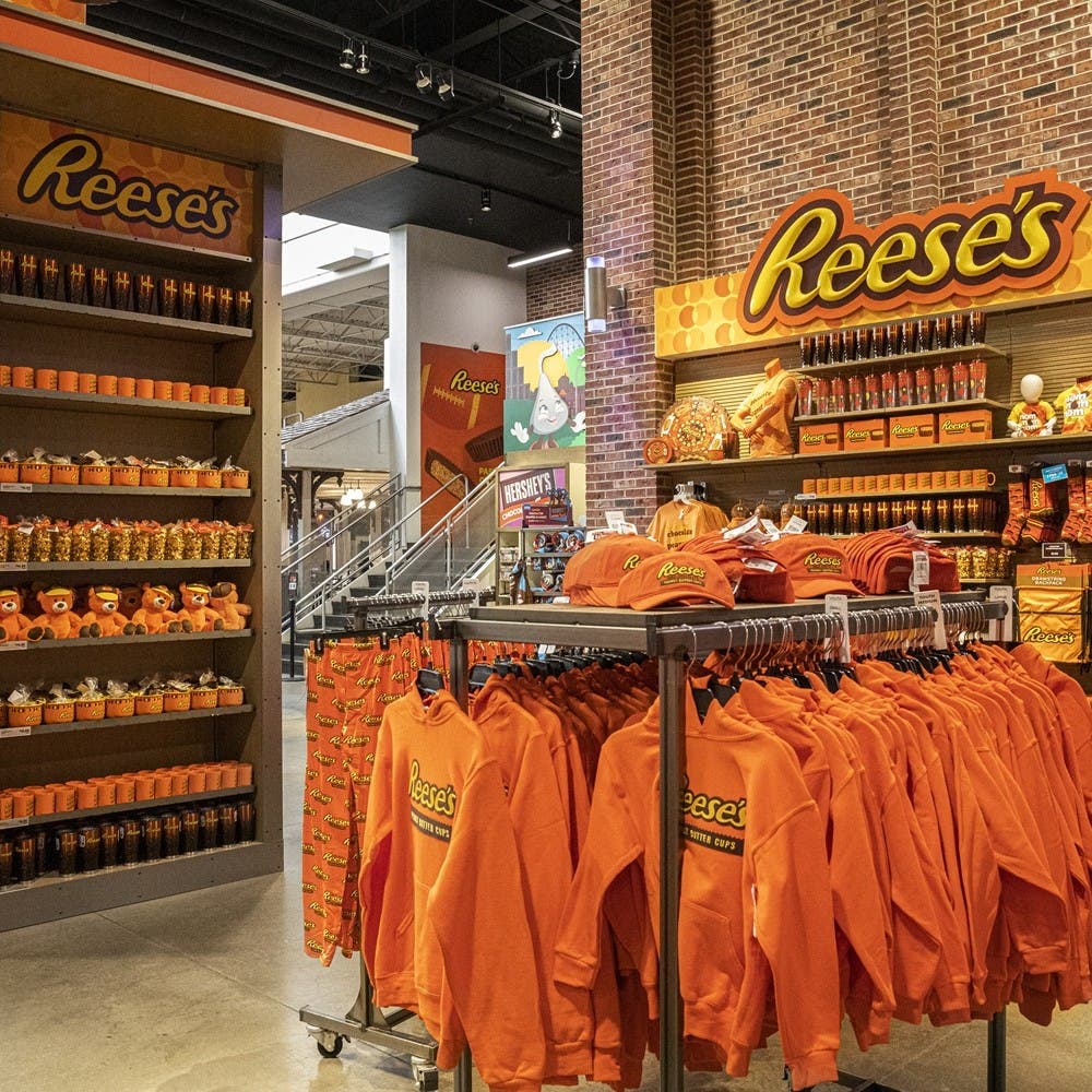 REESE'S Apparel