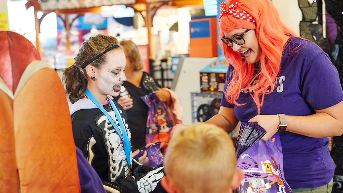 Kids trick-or-treating